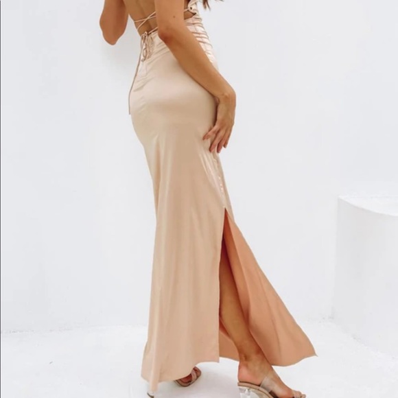 Beginning Boutique Champagne Formal Slip Dress Size M - Picture 3 of 11